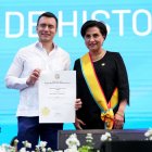 Urresta. Acusa a la canciller de transferir acciones de una empresa en Panamá a su hijo en octubre de 2023.