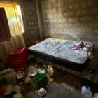 Interior de la vivienda donde estuvo secuestrado el empresario.