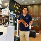 Emprendedor. Nelson Arias, director de ventas de D’Aron. Él ya forma parte de la segunda generación.