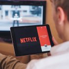 Plataformas. En dos meses se pagarán más impuestos por servicios de streaming como Netflix y Airbnb.