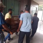 Guayaquil. El médico asesinado fue velado en el Puerto Principal.