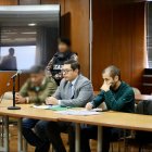 El exasambleísta Peter Calo (i) durante la audiencia de formulación de cargos este lunes 5 de agosto.