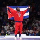 Mijaín López, cerca de cumplir 42 años, ya es leyenda viviente en lucha.