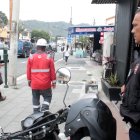 Urdesa. En la calle Guayacanes, la mayoría de locales cuentan con guardianía privada, una de las acciones tomadas ante la inseguridad.