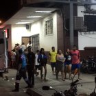 Babahoyo. Familiares de los heridos, acuden al hospital en busca de noticias.