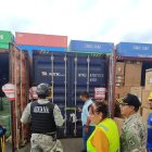 Control. Un operativo en el puerto de Guayaquil.