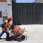 Quito. En este portón, en el sector del Comité del Pueblo, está registrada la empresa Métricas-Web S.A.S.