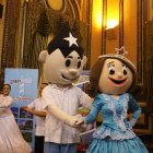 Los personajes han figurado en los actos oficiales por las fiestas de Guayaquil.
