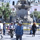 El monumento de la Independencia fue vandalizado el 20 de julio.