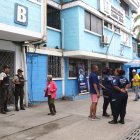 Según las investigaciones, los criminales tenían contacto al interior de las entidades de Durán.