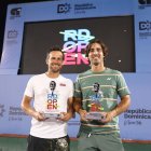 Diego Hidalgo junto al mexicano Miguel Reyes, campeones en dobles del Open de Santo Domingo.