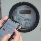 Planillas. Los ciudadanos indican que los valores que pagan en La Aurora son hasta un 50 % más caros en agua y 20 % más en electricidad.