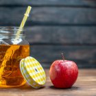 El vinagre de sidra de manzana puede ser muy beneficioso, tanto para su cuidado personal como para la limpieza del hogar