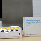 Unas cajas de vacunas contra la viruela del mono