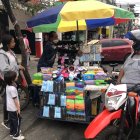 La venta de mascarillas se triplicó desde el martes.