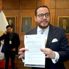 El secretario de la Asamblea, Alejandro Muñoz, dijo que no acatarán el fallo judicial.