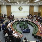 El pleno del Consejo General del Instituto Nacional Electoral durante la sesión extraordinaria este viernes 23 de agosto, en Ciudad de México.