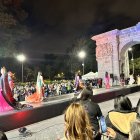 En el desfile se presentó colecciones de jóvenes diseñadores comprometidos con el medio ambiente.