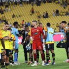 Pese al triunfo 1-0 ante Universidad Católica en el Monumental, por la cuarta jornada (fase 2) de LigaPro, las expresiones en los rostros de los jugadores de Barcelona no era de felicidad