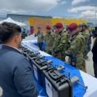 En la entrega de los drones que se utilizaran para la seguridad penitenciaria.
