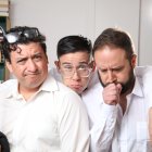 Ave Jaramillo, Pancho Miñaca e Iván Ulrich son los anfitriones de la obra Impresentables, que se presenta este viernes 30 de abril en el Teatro Sucre, en Quito.