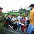 Hecho. Autoridades analizaron qué sitio es oportuno para levantar la obra.