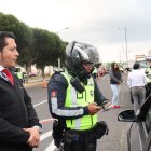 Quitumbe. En la vía del sur de la ciudad se realizó un operativo el jueves. Cinco conductores sobrepasaron el límite de 50 km/h establecido para las zonas urbanas.
