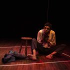 Gonzalo Estupiñán protagoniza la obra Informe para una academia, adaptación de un relato de Franz Kafka