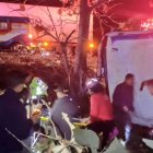 Personal del Ministerio de Salud y de la Comisión de Tránsito del Ecuador realizaba tareas de rescate de las víctimas.