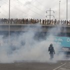 Policías desbloquearon varias vías principales de Colombia.