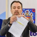 El expediente con la solicitud de revocatoria de mandato contra el alcalde de Quito, Pabel Muñoz, llegó al CNE.