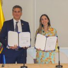 Autoridades. La ministra de Producción, Comercio Exterior, Inversiones y Pesca, Sonsoles García, y su par costarricense, Manuel Tovar.