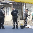 Panorama. El hijo de la víctima observaba el cadáver de su padre