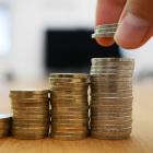 El Gobierno Nacional ordenó vía decreto condonar las deudas de hasta cinco mil dólares.