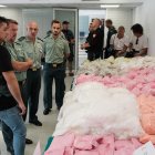 Entre la droga requisada se han incautado más de un millón de pastillas de éxtasis, “la mayor aprehensión de droga sintética de los últimos años”, según han destacado desde la Guardia Civil.