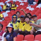 Los hinchas esperan el triunfo de Ecuador ante Perú.