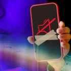 Mantener el celular en silencio revela mucho más de lo que crees.