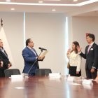 El contralor general del Estado y presidente de la Función de Transparencia, Mauricio Torres, posesionó a los nuevos miembros.
