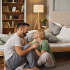 Las relaciones "yoyo" pueden convertirse en un ciclo interminable de rupturas y reconciliaciones, afectando profundamente la estabilidad emocional y mental de quienes las viven