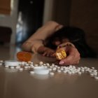 Producción. Los expertos consultados para este artículo revelan que muchas veces los problemas dentro de casa conducen a que más jóvenes tengan estas conductas.