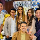 Gaby Pazmiño con sus amigos.