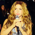 Shakira promociona "Soltera", su nueva canción.