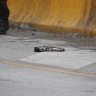 Según información preliminar, los policías habrías disparado contra el presunto delincuente en plena avenida.