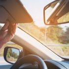 Antes de conducir un vehículo cuadre todos los retrovisores a su conveniencia.