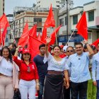 Unidad Popular acudió a la Delegación Electoral del Guayas para inscribir a sus candidatos de forma simbólica.