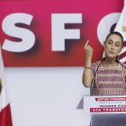 La presidenta electa de México, Claudia Sheinbaum, habla durante en el VII Congreso Nacional Extraordinario de Morena este domingo 22 de septiembre, en la Ciudad de México.