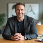 El vino que envío al espacio entró a una  subasta benéfica, abierta hasta marzo de 2025 en el sitio web de Space Kids