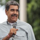 El tribunal también ordenó la captura del ministro de Relaciones Interiores, Justicia y Paz de Venezuela, Diosdado Cabello, y de otros miembros del Ejecutivo chavista.