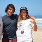 Los hermanos Mimi e Israel Barona (+) tenían dos años de diferencia y amaban el surf.