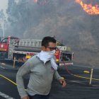 Un incendio forestal afecta a Guápulo, en Quito, la tarde de este martes 24 de septiembre del 2024.